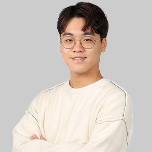 Yoon Namgoon smiles.